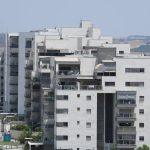 Who is eligible to be accepted into Sderot’s “tech neighborhood”?