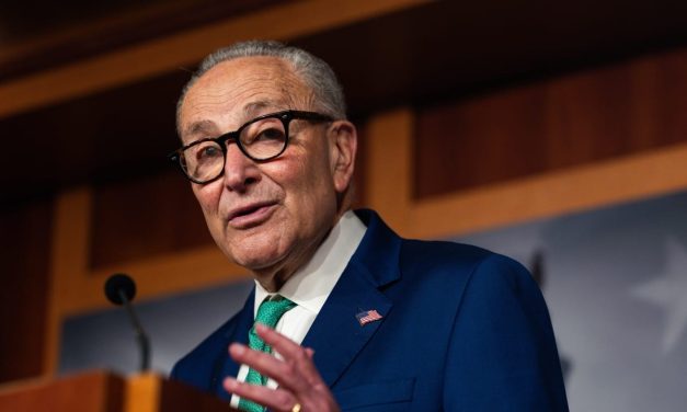 Trump says Jewish Senator Chuck Schumer ‘turned Palestinian’ amid remarks at correspondents’ dinner