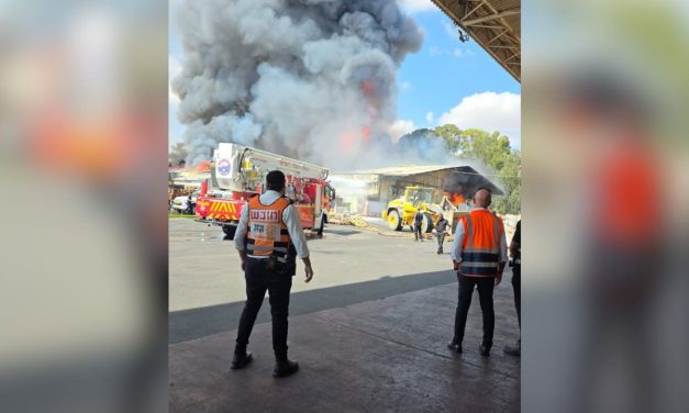 Suspicion of hazardous leak at Sderot factory fire ruled out as forces continue to battle blaze
