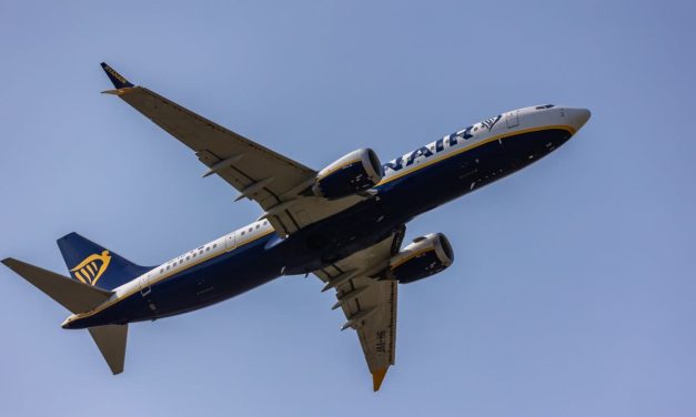 Hundreds of Boeing 737 MAX jets face cabin safety risks and assembly flaws, FAA warns