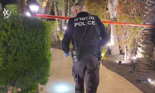 Police respond to Ashdod gunfire, seize cocaine and illegal weapons in overnight raids