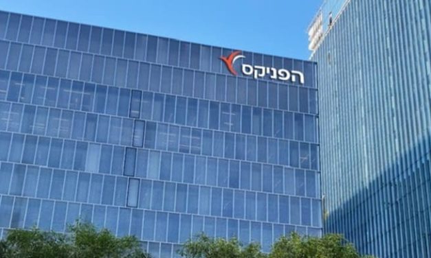 Jared Kushner firm sells 25% of Phoenix Financial stake