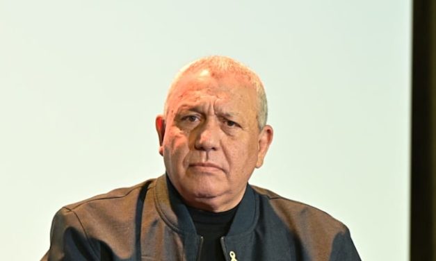 “Globes” poll of polls: Eisenkot closes gap on Likud