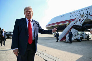 Trump’s $2.2B White House fortune alarms corruption experts
