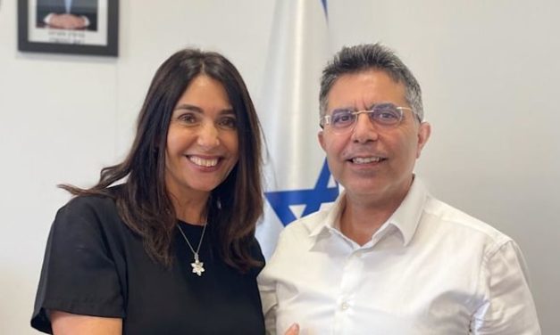 Regev pushes to appoint crony as Israel Railways chair