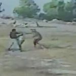 Palestinian attackers beat an off-duty IDF soldier and steal his rifle | Watch