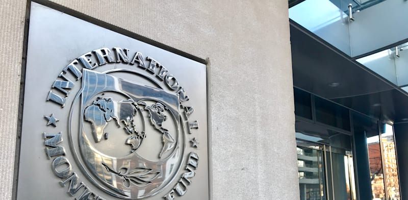 IMF sees fiscal deficit higher than gov’t forecast