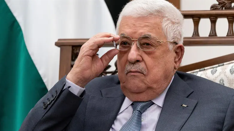 Lebanon detains former PA envoy ahead of extradition over graft allegations