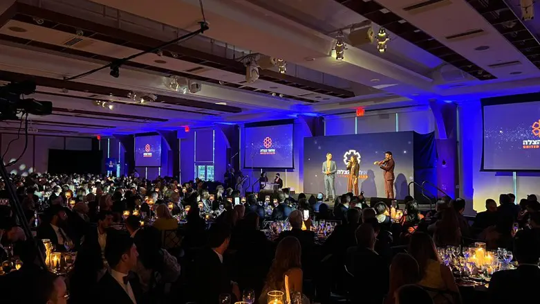 Galas don’t build alliances