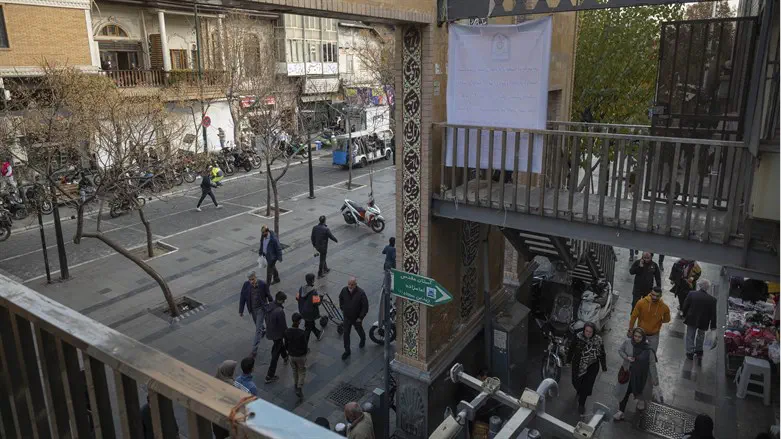 Iran identifies foreign-based Persian outlets as potential attack targets