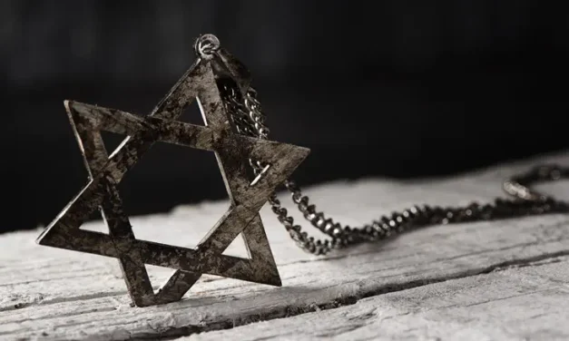 102-year-old Jewish WWII veteran: ‘England is not the same England anymore’
