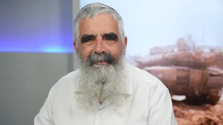 Rabbi Yuval Cherlow reflects on soldier’s return after 44 years