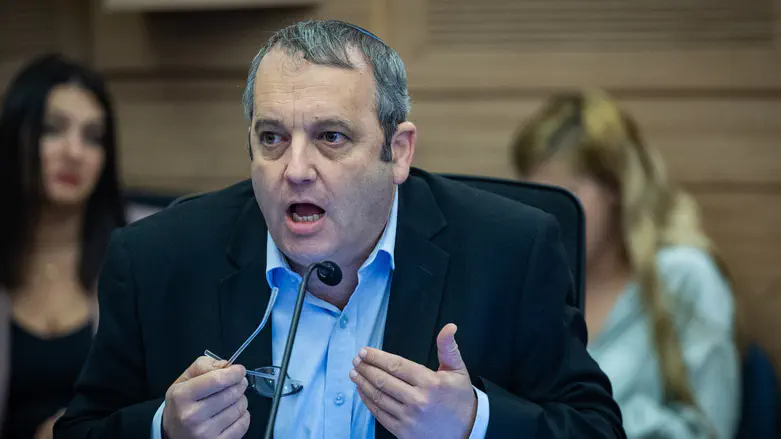 MK Kariv: We will invest more in the Arab sector