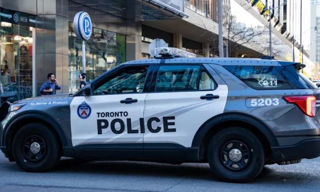 Toronto man charged after alleged break-in at synagogue