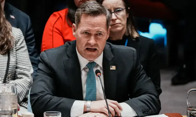 Waltz challenges Gaza aid narrative: ‘You know who is not starving?’