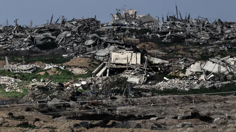 IDF destroys Hamas weapons caches in Gaza mosques
