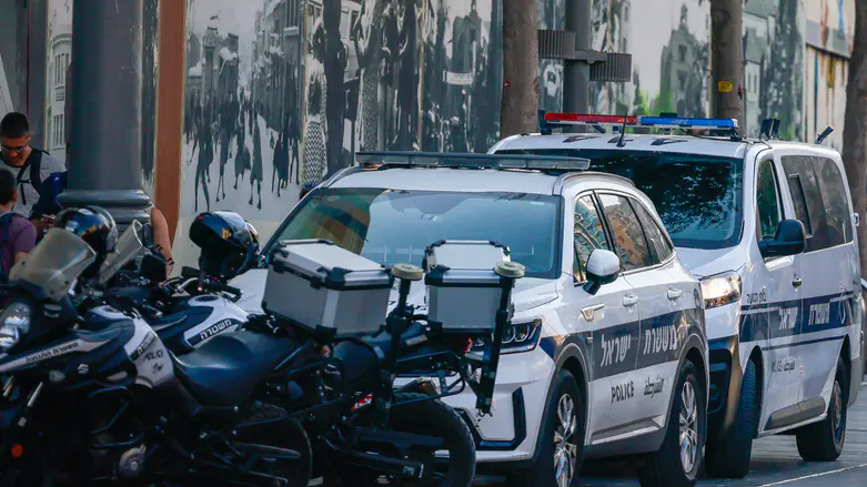 Kidnapping? Missing 10-year-old found with 20-year-old in Bnei Brak