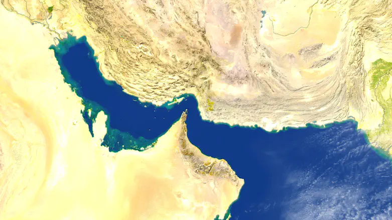 Iran outlines strict conditions to restore Strait of Hormuz shipping lanes
