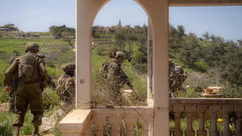 Report: New Lebanon proposal emerges in Israel negotiations