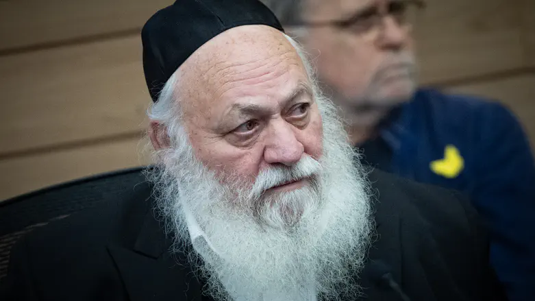 Gerrer Rebbe approves Goldknopf to continue as Hasidic representative in the next Knesset.