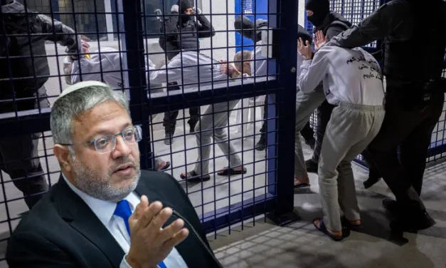 Court freezes plan to place crocodiles at Ketziot Prison