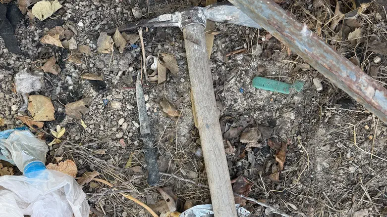 Knives and hideout discovered near Kedumim