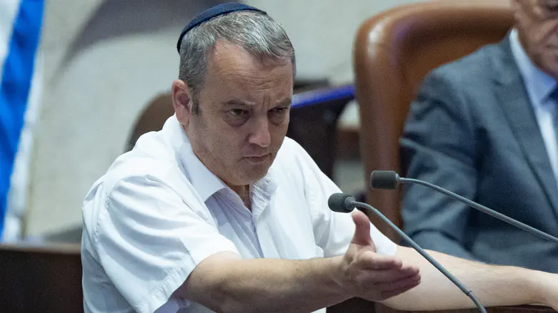 Kariv delivers Arabic message on ‘settler terrorism’
