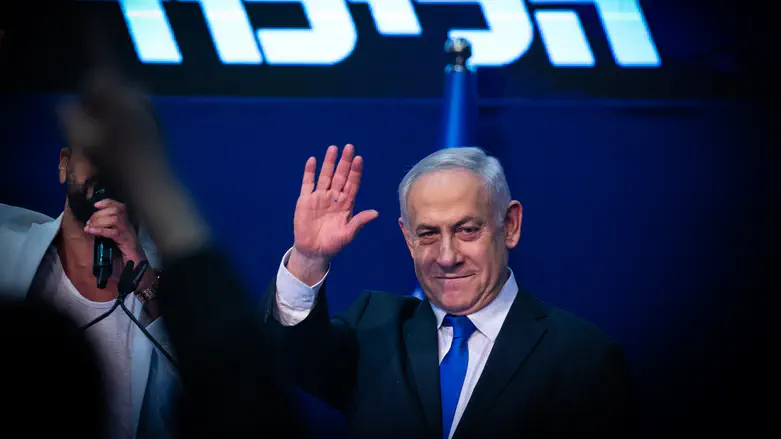 Poll: Good news for right-wing bloc