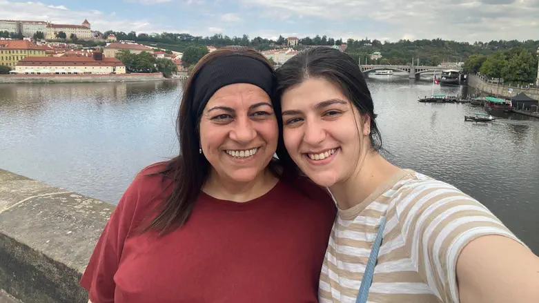 Mystery deepens: Missing Israelis’ belongings not in their apartment