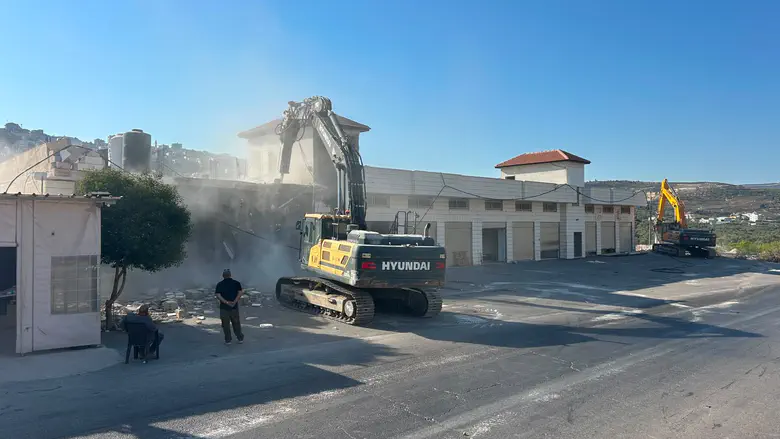 Dozens of illegal structures demolished in northern Samaria