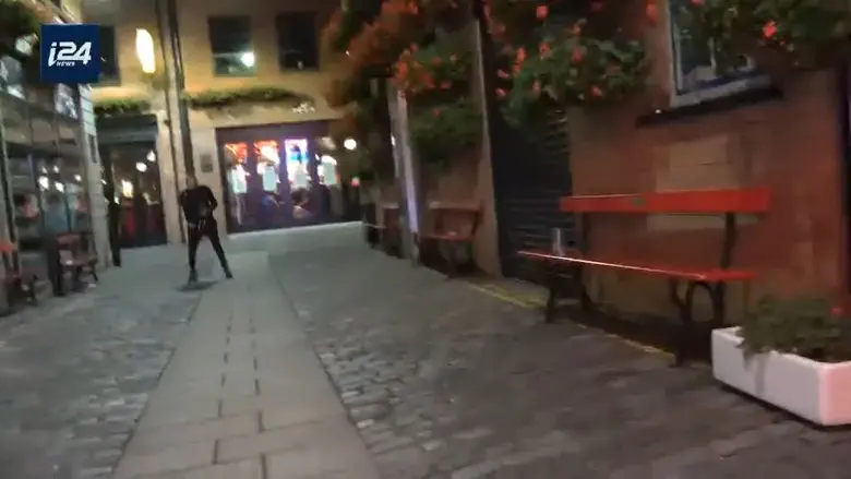 i24NEWS crew attacked in Northern Ireland while filming report on antisemitism