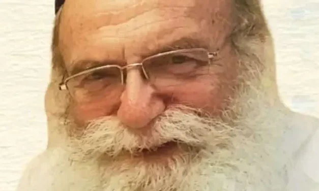 Public urged to pray for beloved rabbi