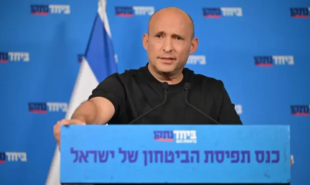 Bennett to Eisenkot: No exemptions, no deals