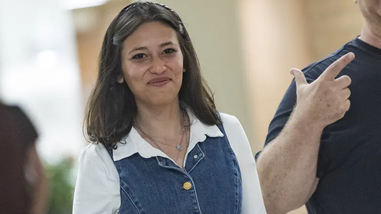 Netanyahu brings Hadar Muchtar into Likud campaign
