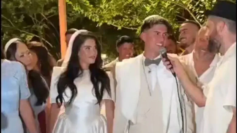 Watch: Muay Thai and kickboxing fighter Ahavat Hashem Gordon gets married