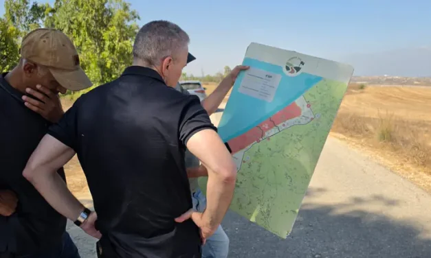 Erdan on Gaza border: Explosive kites are back – time to make Hamas pay a heavy price