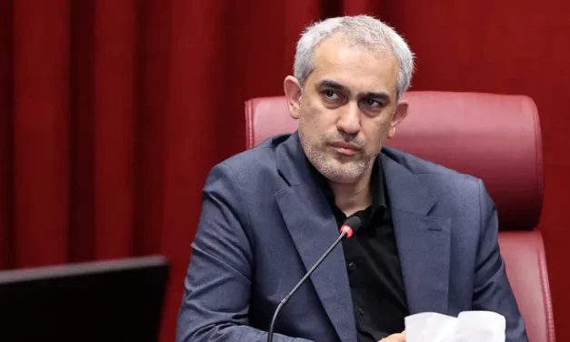 Iran vows to withstand new US sanctions, says Washington faces ‘another defeat’