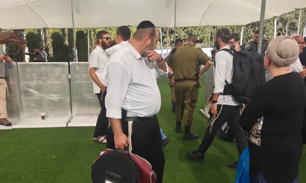 Peak number of haredi recruits to IDF, many opting for combat roles