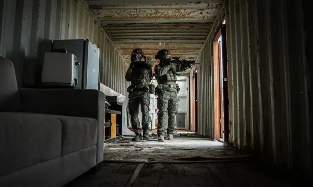 Broad daylight raid: Undercover officers nab terror suspect in Shechem