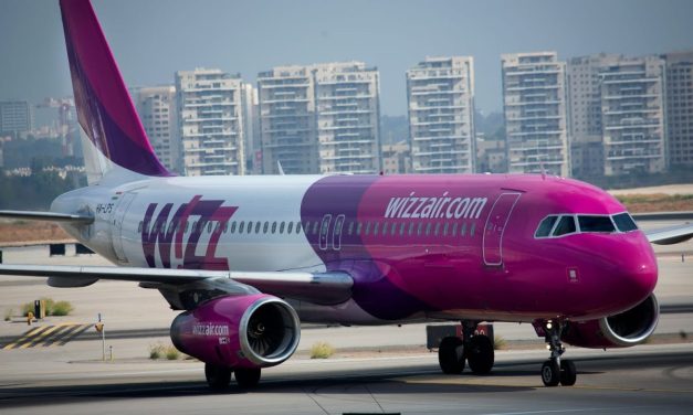 Wizz Air flight to Tel Aviv delayed after passenger asks to leave prior to takeoff