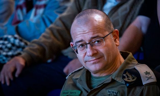 Mossad Director Gofman removes two senior officials over failure to replace Iranian regime – report