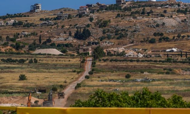 Several activists returned to Israel, transfered to police after crossing border into Lebanon