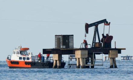 US nears deal to secure long-term access to Venezuela’s oil reserves – report