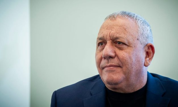 Eisenkot, Likud clash over BoP framework for Hamas disarmament, IDF withdrawal from Gaza