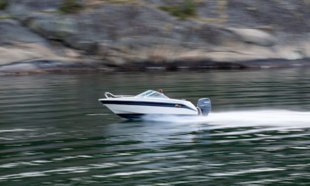 How to choose and buy a used outboard motor: A comprehensive expert guide