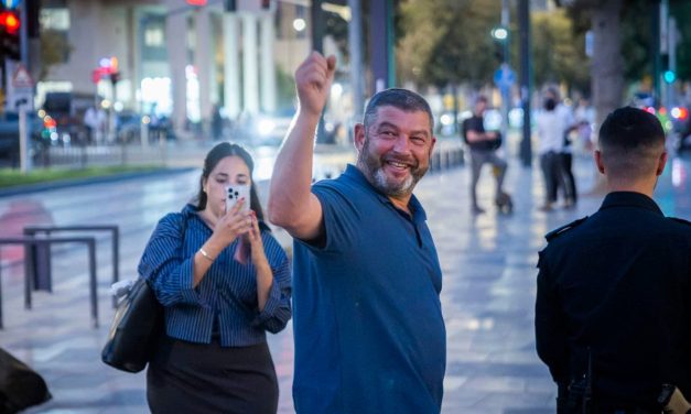 ‘Traitor to the Jewish people’: Haredim protest against Ofer Winter after enlistment conference