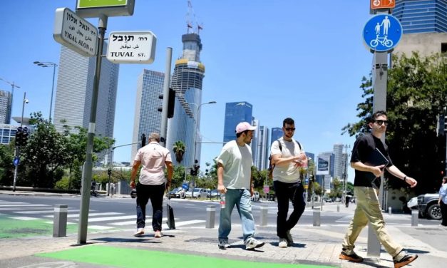 Tel Aviv among world’s most expensive for employers, least lucrative for employees