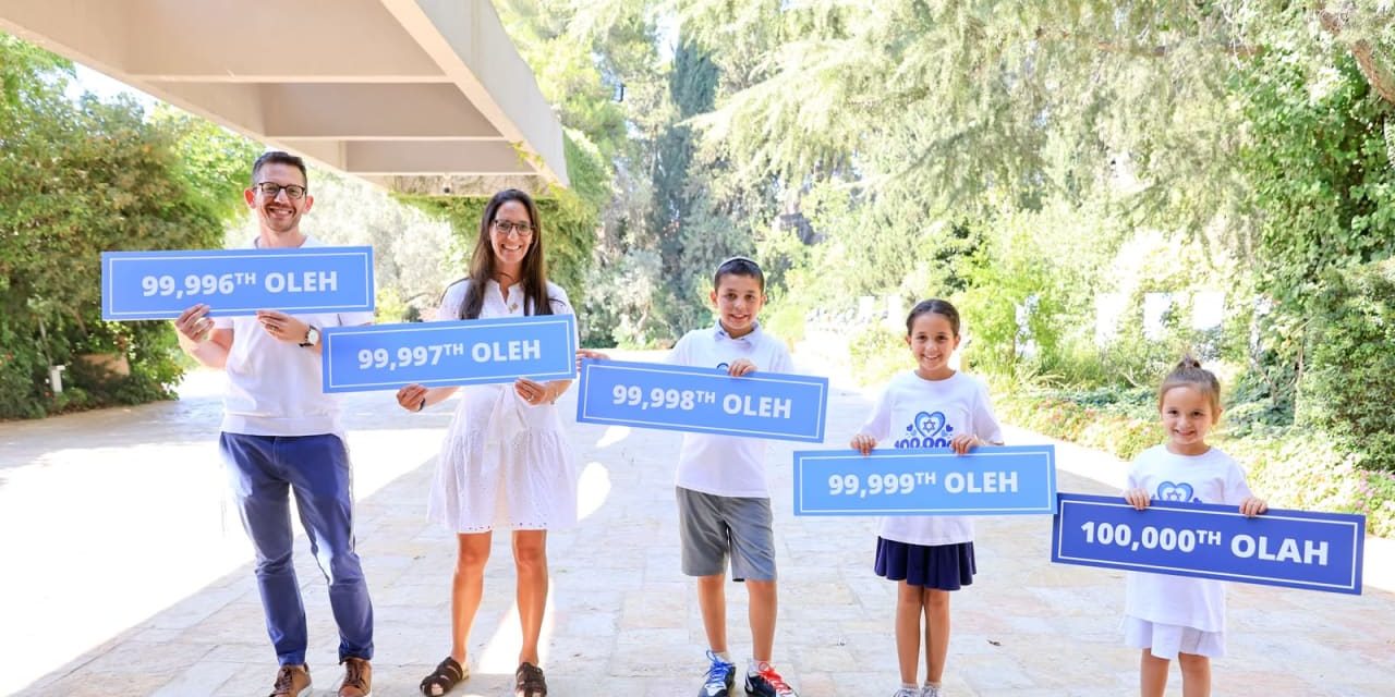 Editor’s Notes: Why won’t Israel give its 100,000 olim a real political voice? -comment