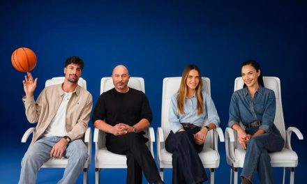 WATCH: El Al’s iconic Lior Suchard safety video to be replaced by Israeli celebrity gang of four