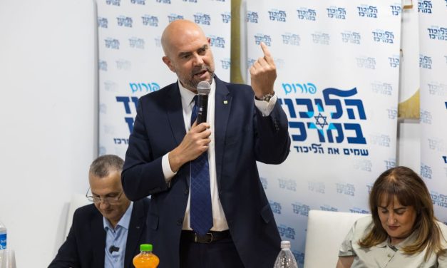 Knesset Speaker Ohana says he’s ‘glad, proud’ Likud defied High Court on repeating comptroller vote